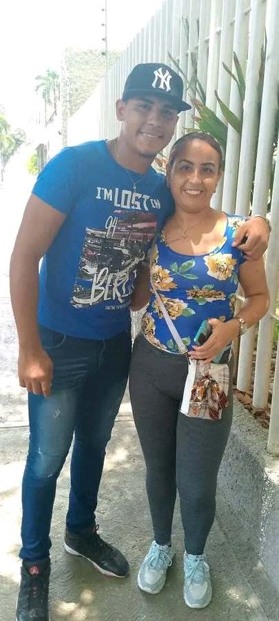 Gabriel Gonzalez y Rosa llarve Gonzalez y llarve