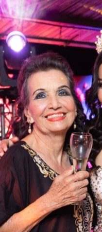 Helianta Cruz