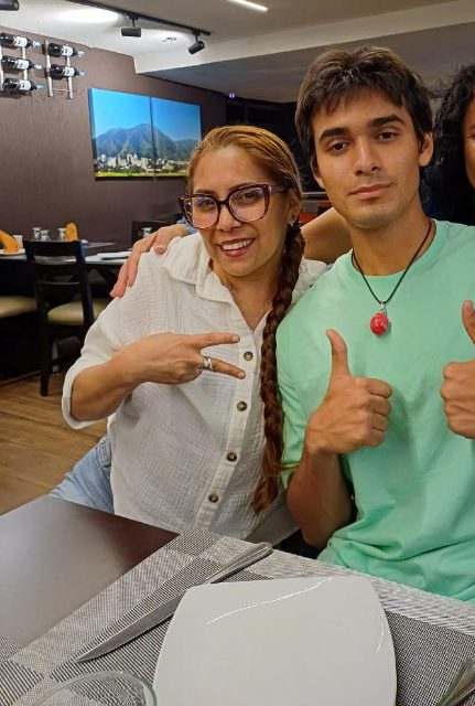 Haydee Roxana Bazan venegas y Cristhian texeira Bazan