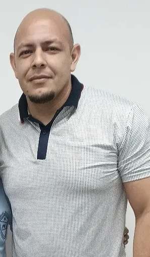 Víctor Oscar Olivares